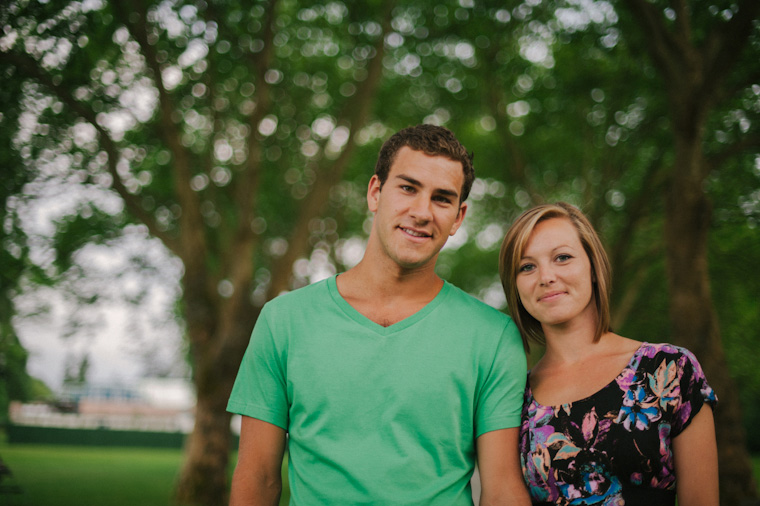 stanley park engagement portraits