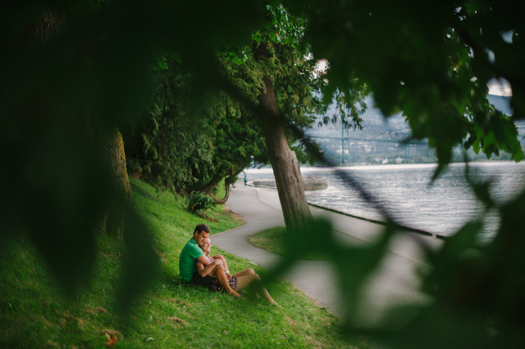 stanley park vancouver engagement