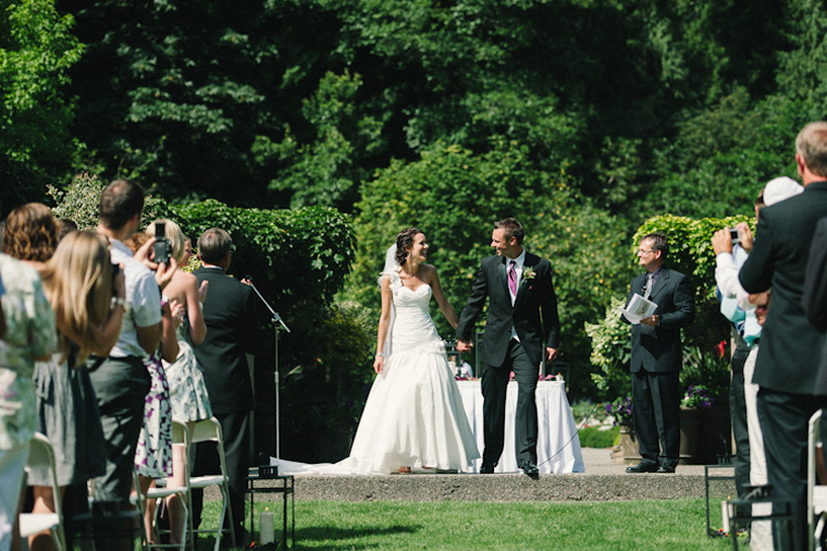 outdoor wedding in vancouver park