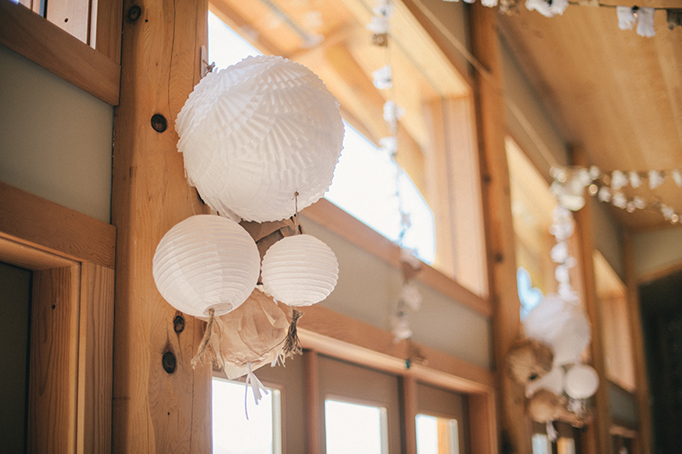paper lantern wedding details