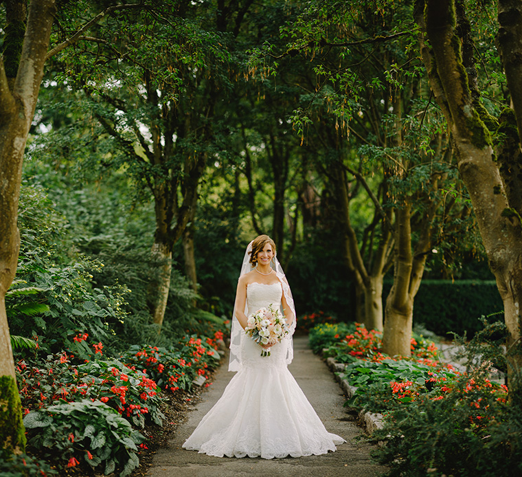 Bride at van dusen gardens in vancouver