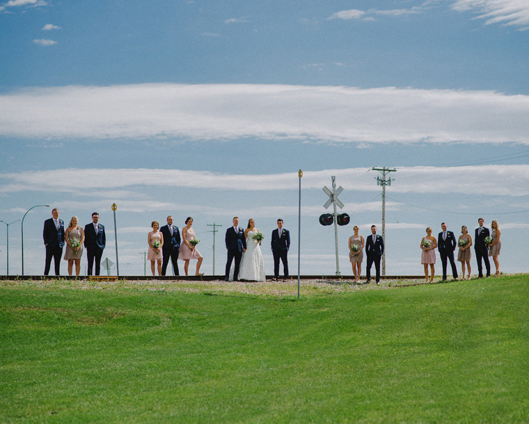 unique wedding party pose