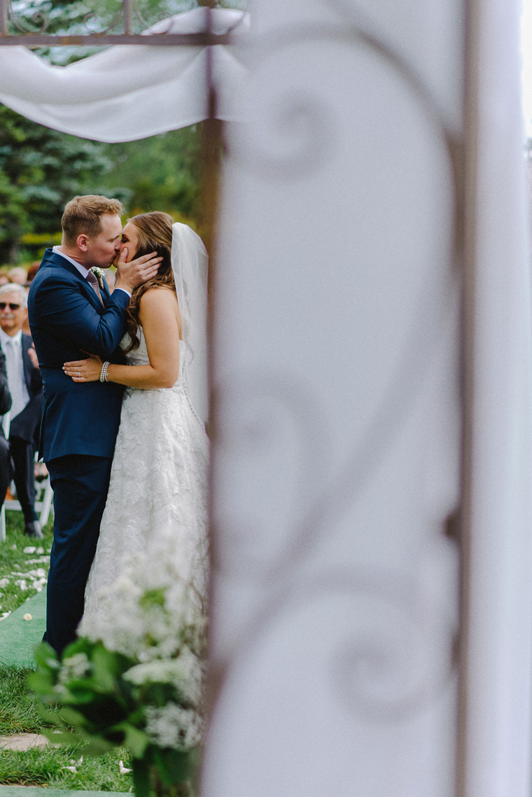 wedding at gates on roblin in winnipeg