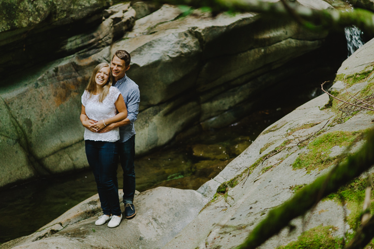 vancouver mountain engagement portraits