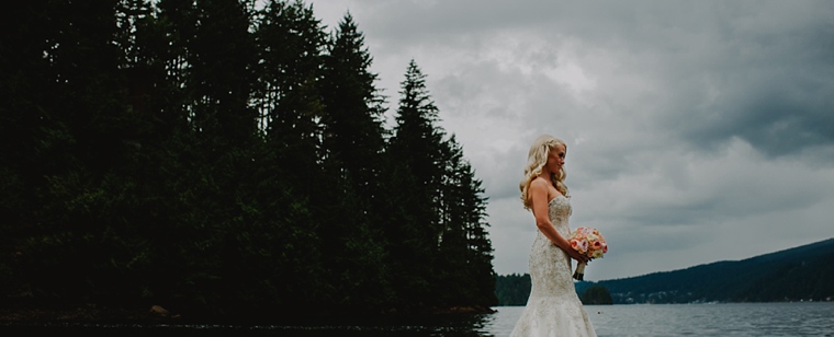 bridal portrait by the ocean