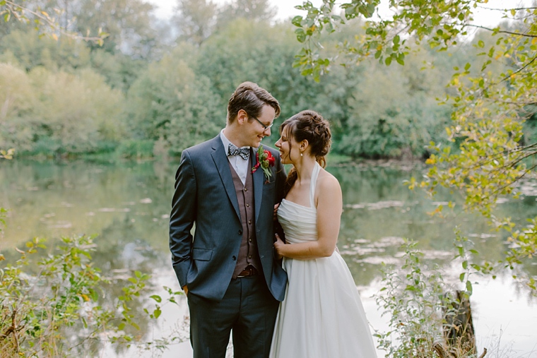 abbotsford river wedding portraits