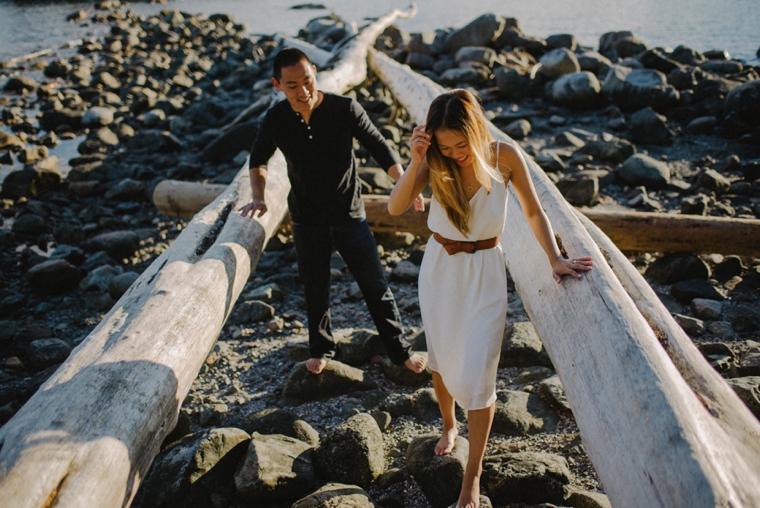 vancouver sunset beach engagement