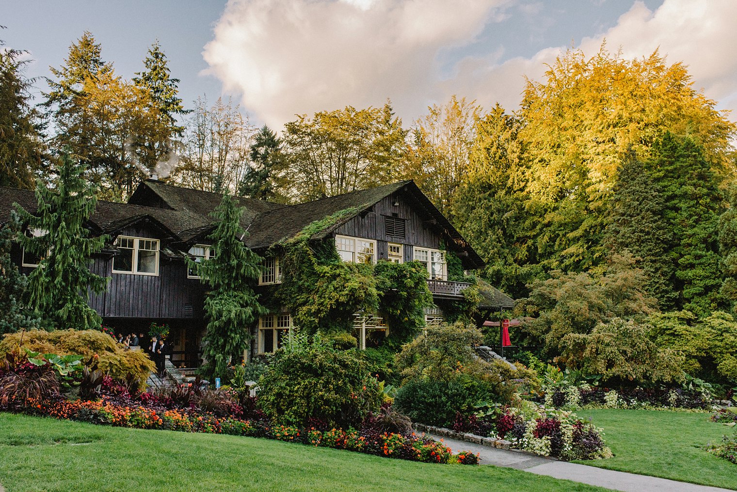 Stanley Park Pavilion Wedding Photos