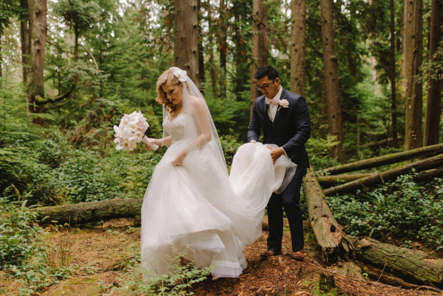best stanley park wedding photos