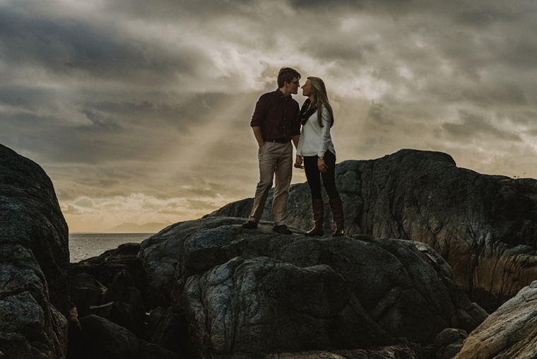 dramatic vancouver engagement portraits
