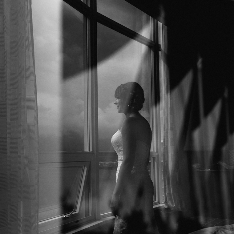 downtown vancouver bridal portrait