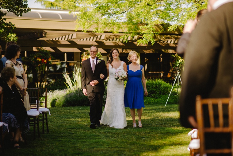 outdoor wedding ceremony at shaughnessy golf and country club