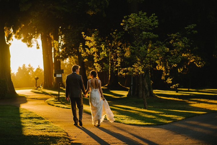 sunset wedding portrait at vancouver golf club