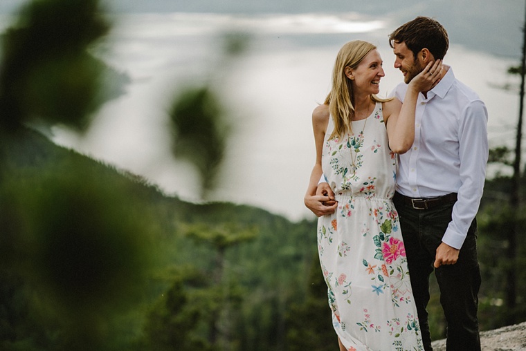 engagement session on squamish mountain