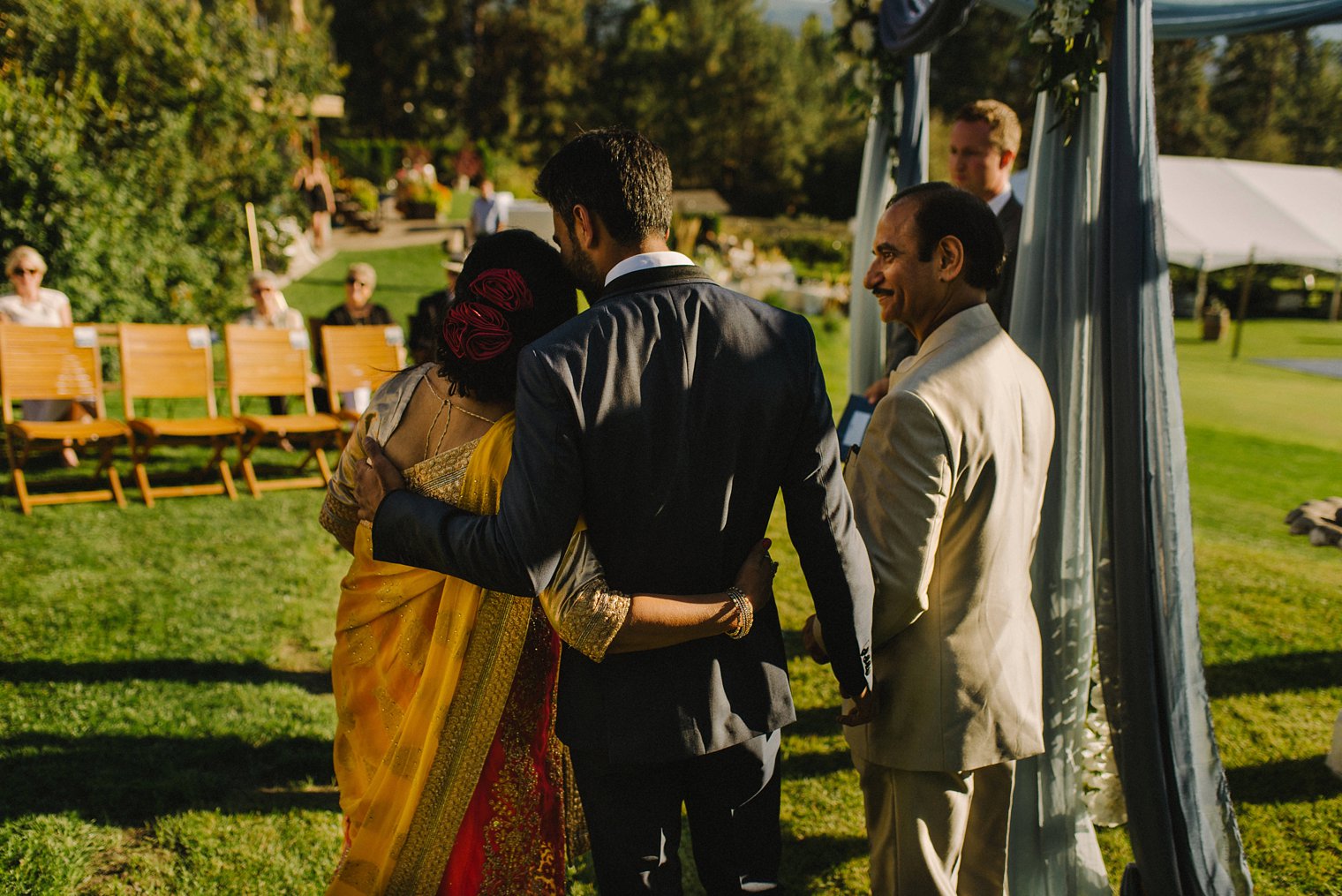 outdoor indian wedding in kelowna
