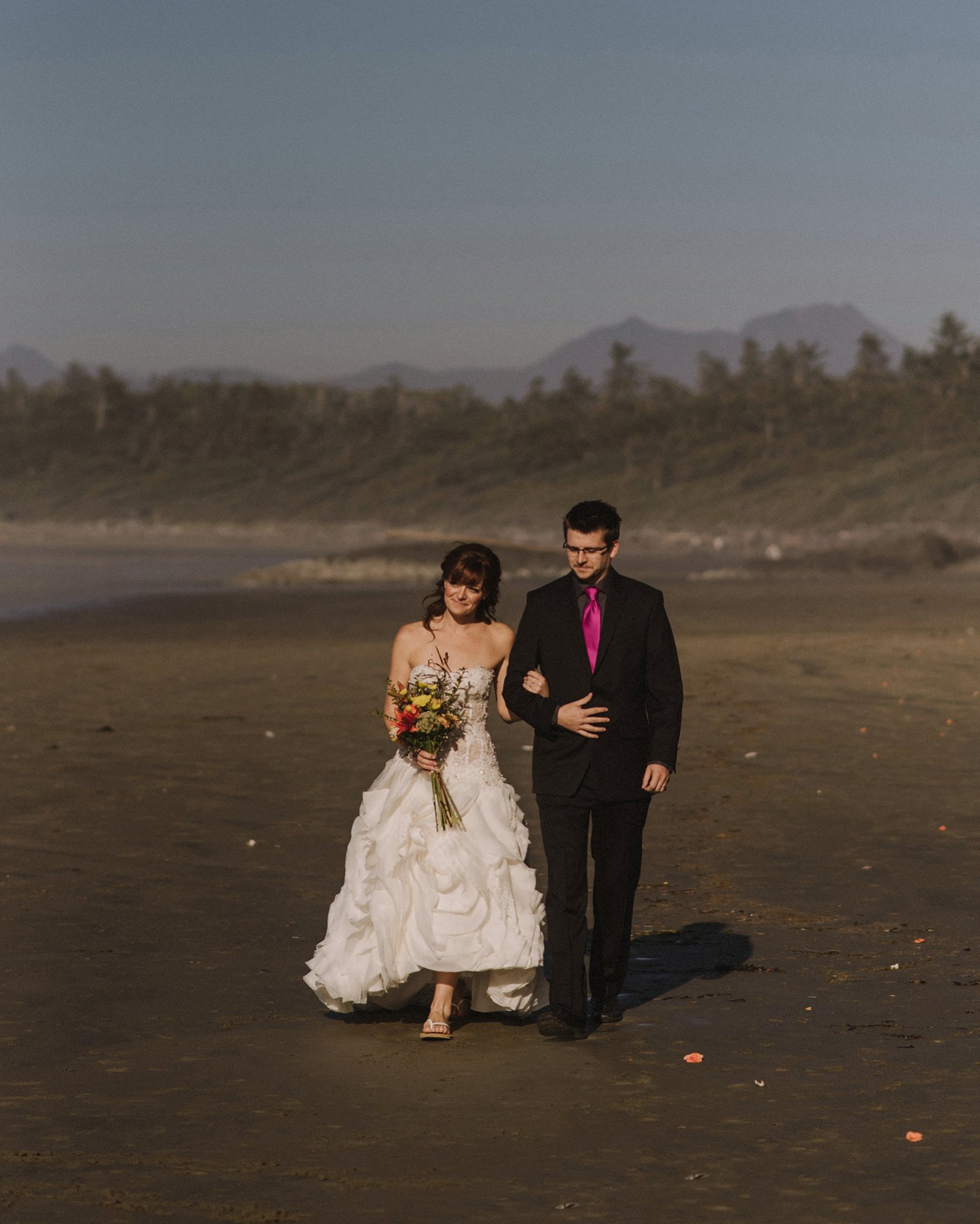 ucluelet wedding photographer