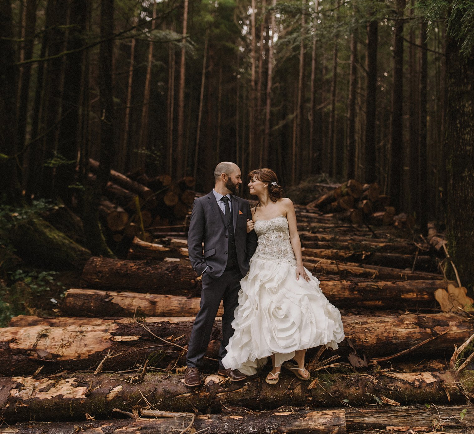 tofino wedding photographer