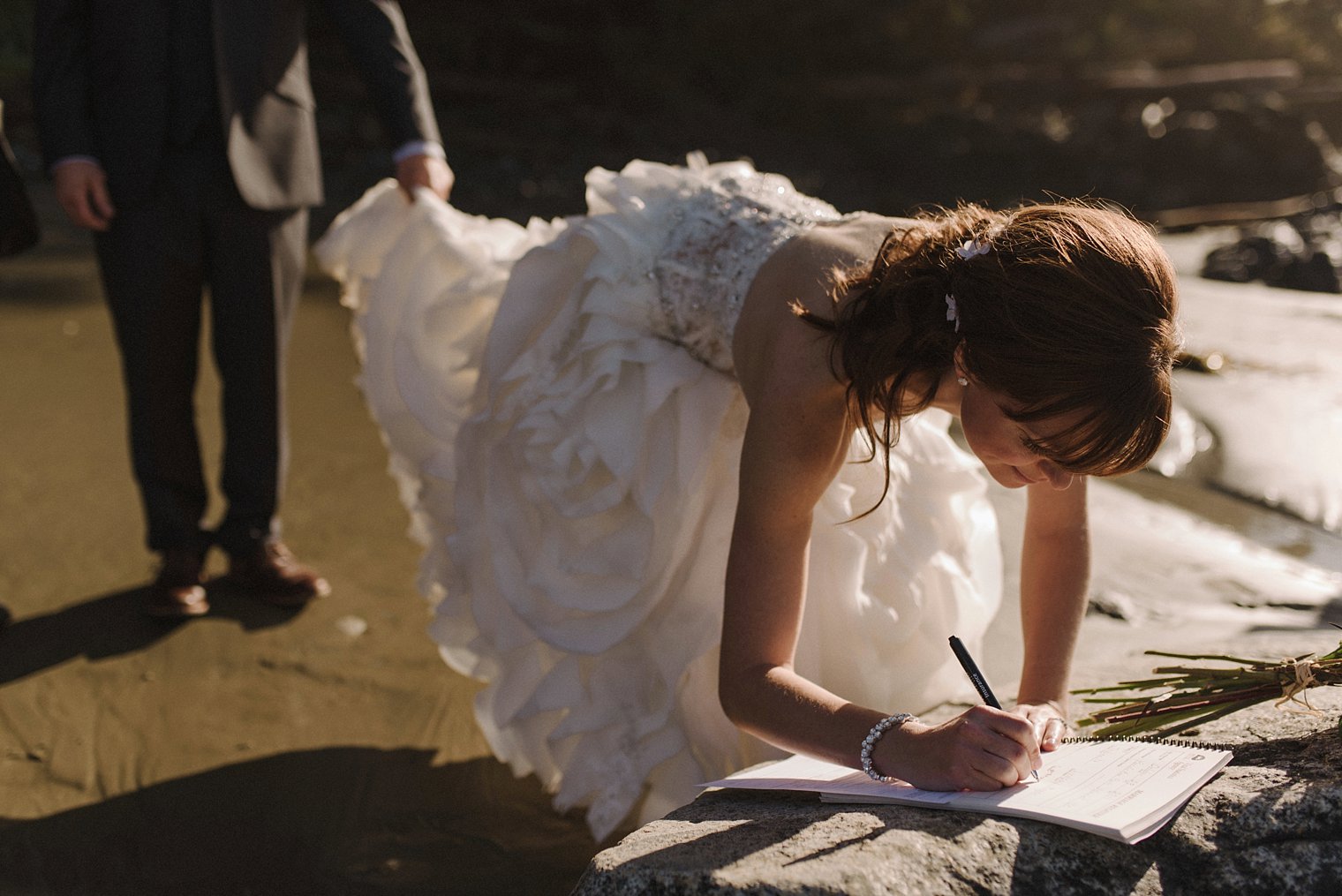 ucluelet wedding photographer