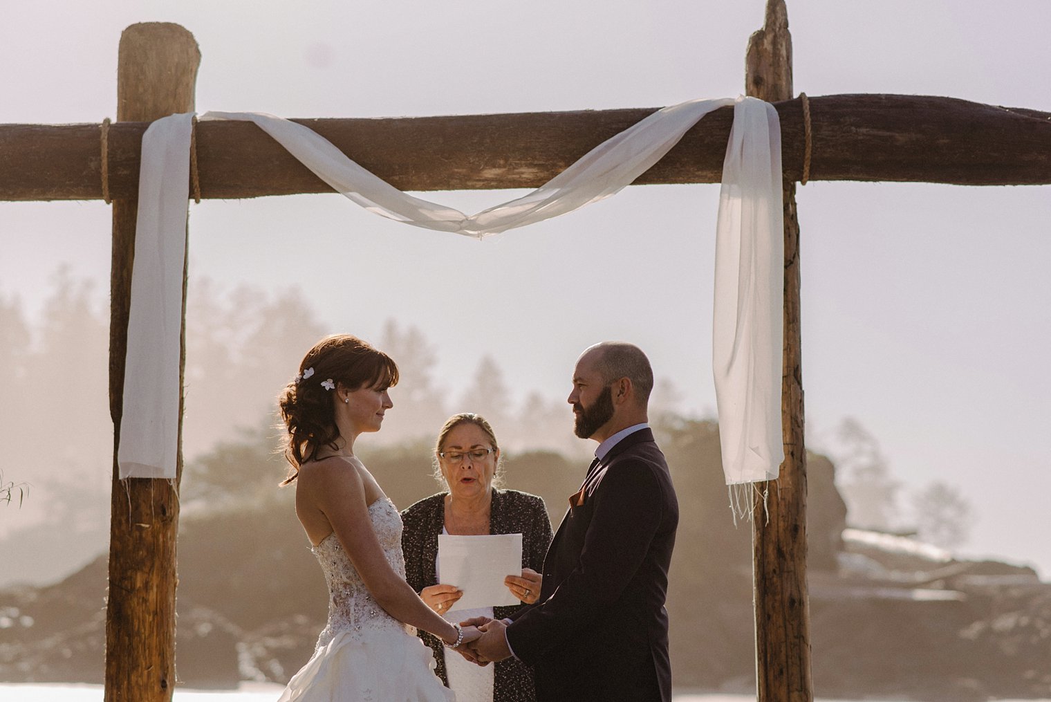 ucluelet wedding photographer