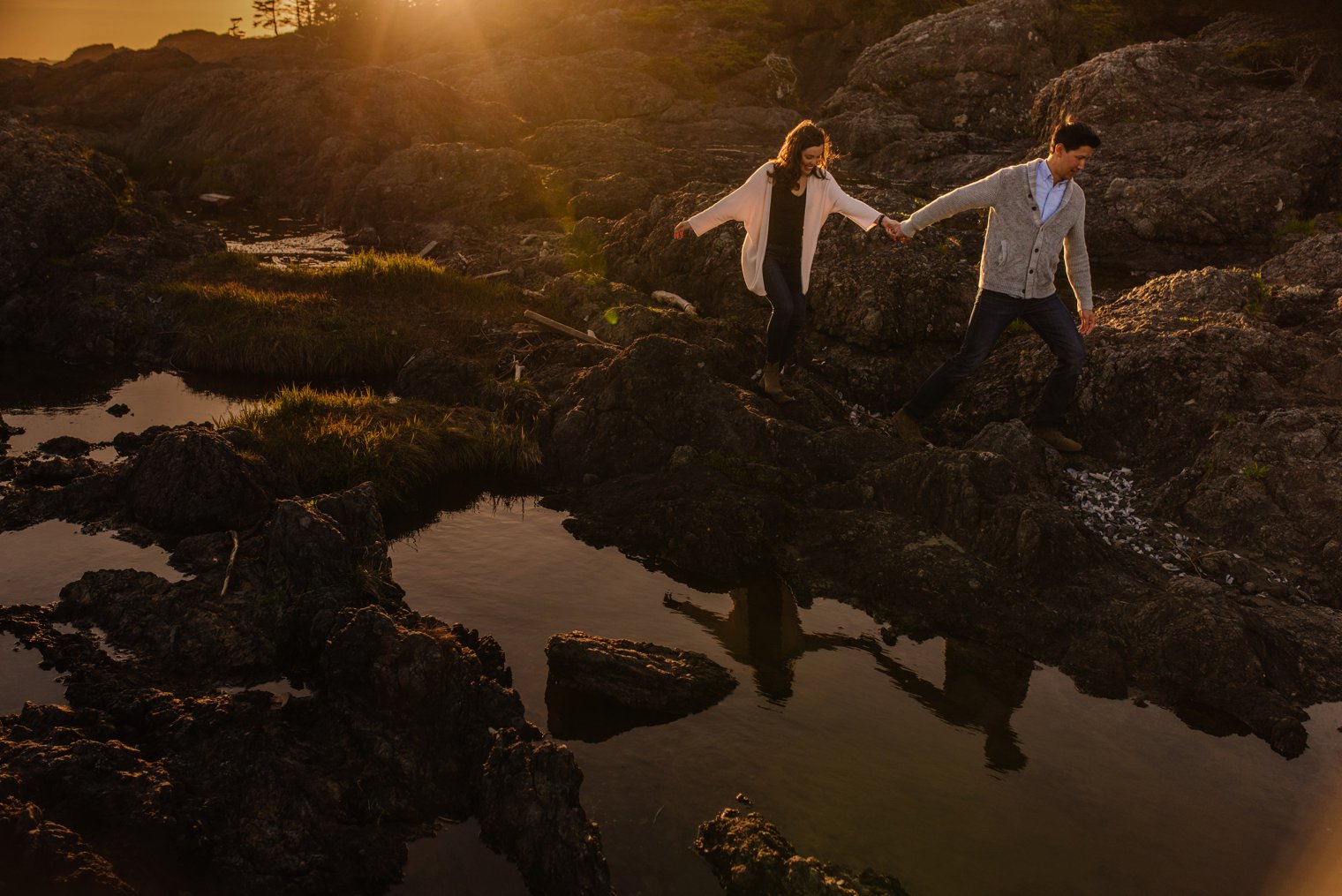 best tofino engagement photos