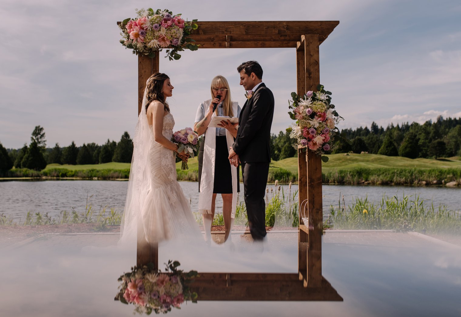 best vancouver golf club outdoor wedding ceremony venue