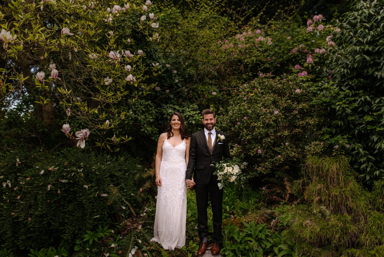 unique stanley park wedding photos