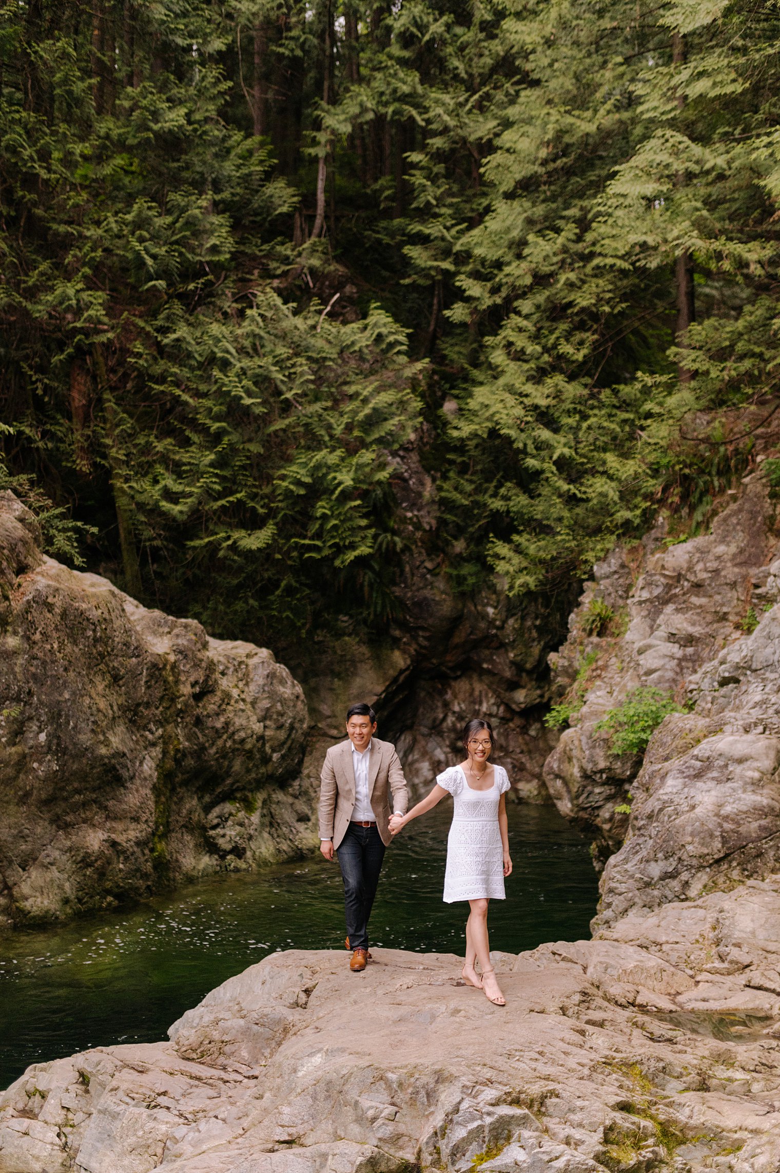 lynn canyon engagement session in vancouver